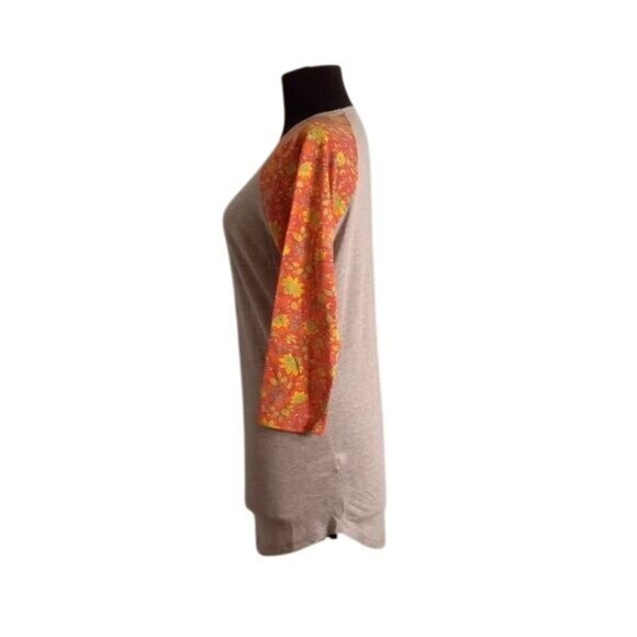 LuLaRoe S Randy Raglan Baseball Tee Shirt Gray Orange Floral 3/4 Sleeves NEW - Picture 4 of 8